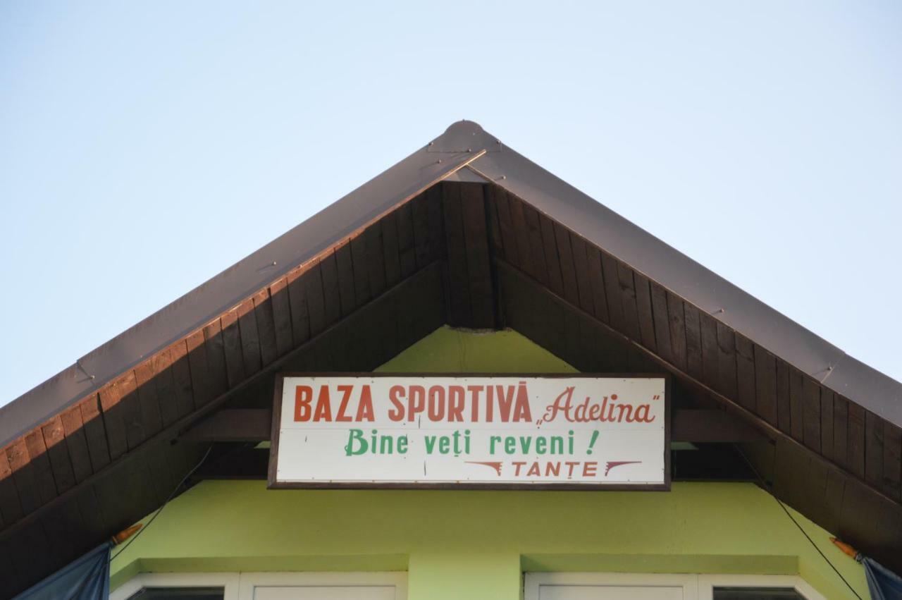 Baza Sportiva Adelina Hotel Câmpulung Buitenkant foto