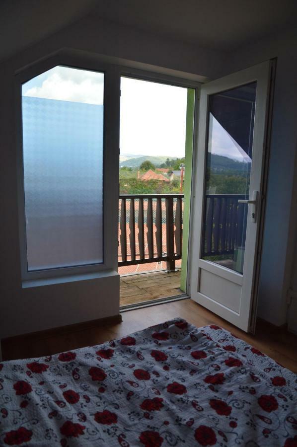 Baza Sportiva Adelina Hotel Câmpulung Buitenkant foto