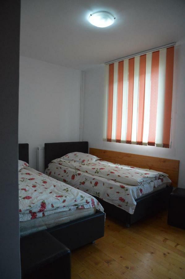 Baza Sportiva Adelina Hotel Câmpulung Buitenkant foto