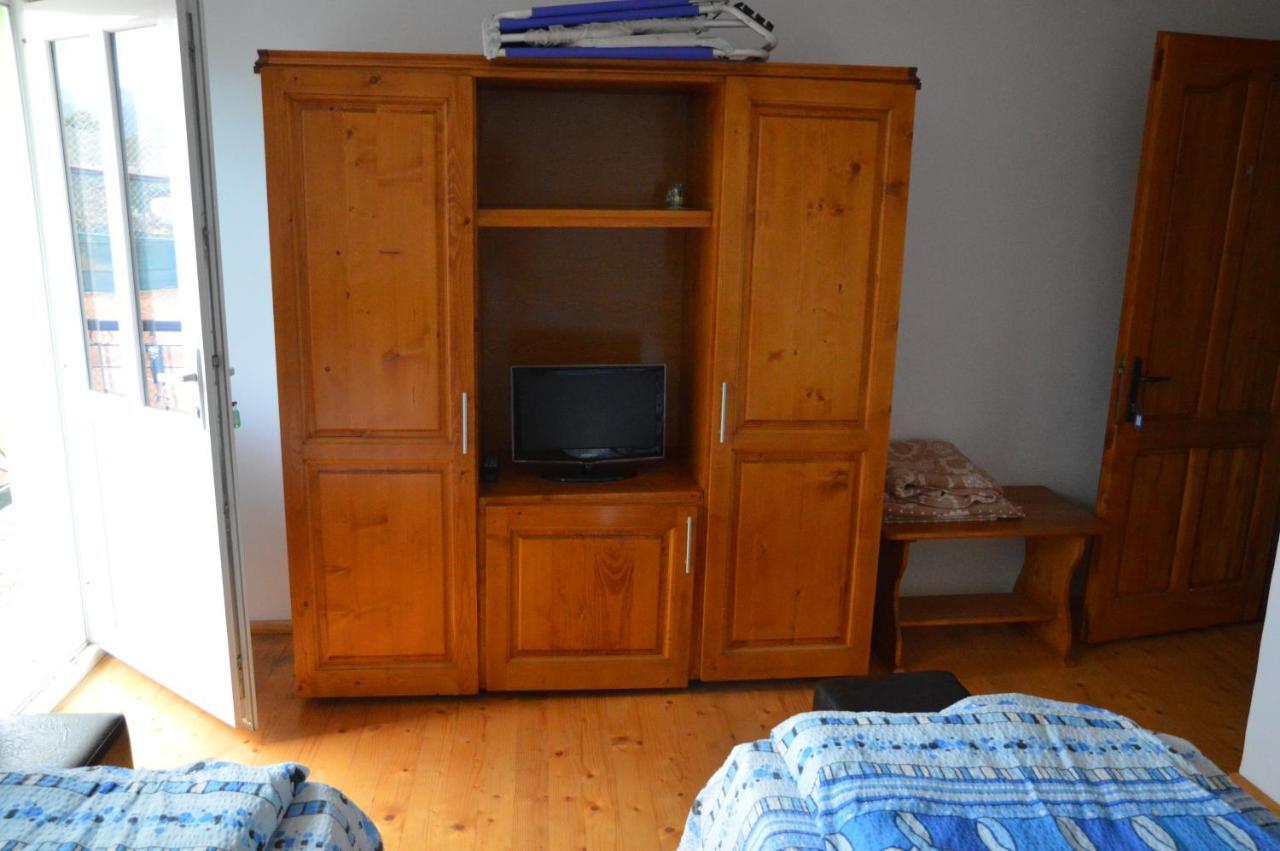 Baza Sportiva Adelina Hotel Câmpulung Buitenkant foto